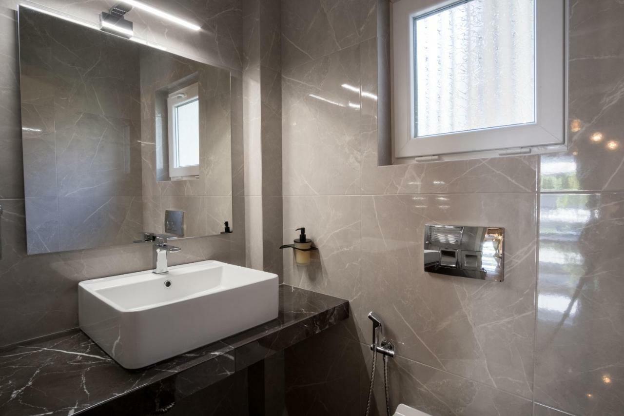 Comfy Apartment Of 104 M² Near Metro! Athènes Extérieur photo